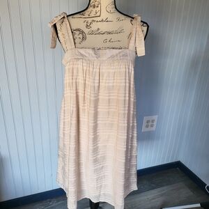 Le Lis Elegant Soft Pink Beige Sleeveless Dress
